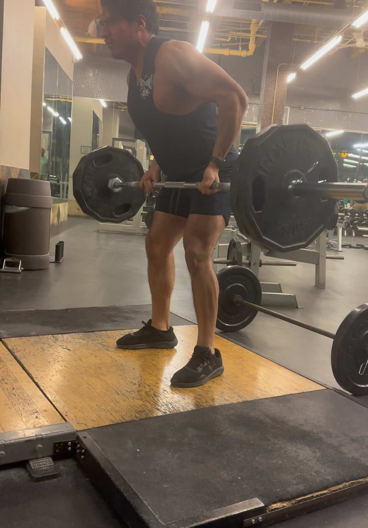 #GymTok #GymLife #lafitness #backdayworkout #slaughtertoprevail #deathcore 