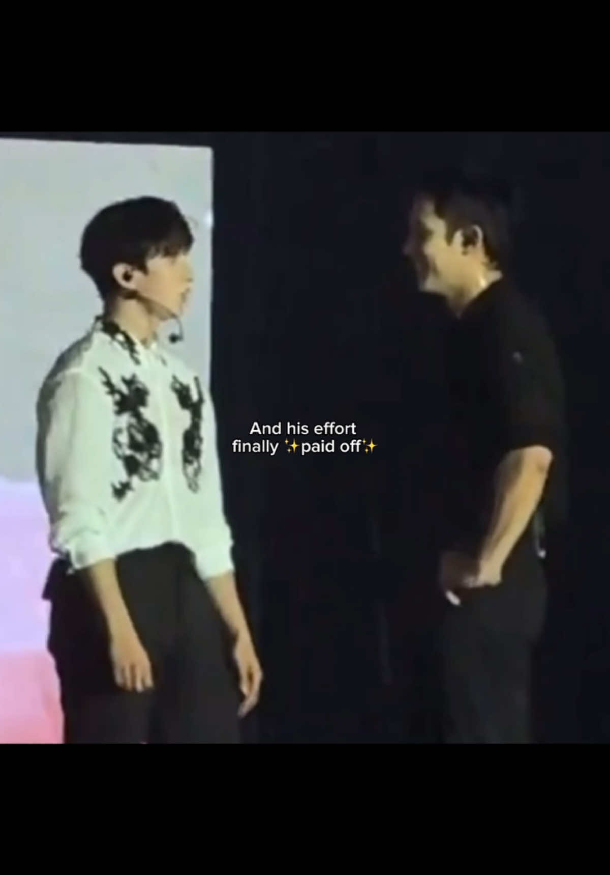 This is the same vid to the previous vid that I post, just with better quality. Hope yall like it 💗 #fyp #fypシ゚ #fy #viral #kpop #seventeen #svt #carat #mingyu #dokyeom #seokgyu #gyuseok #gyukyeom 