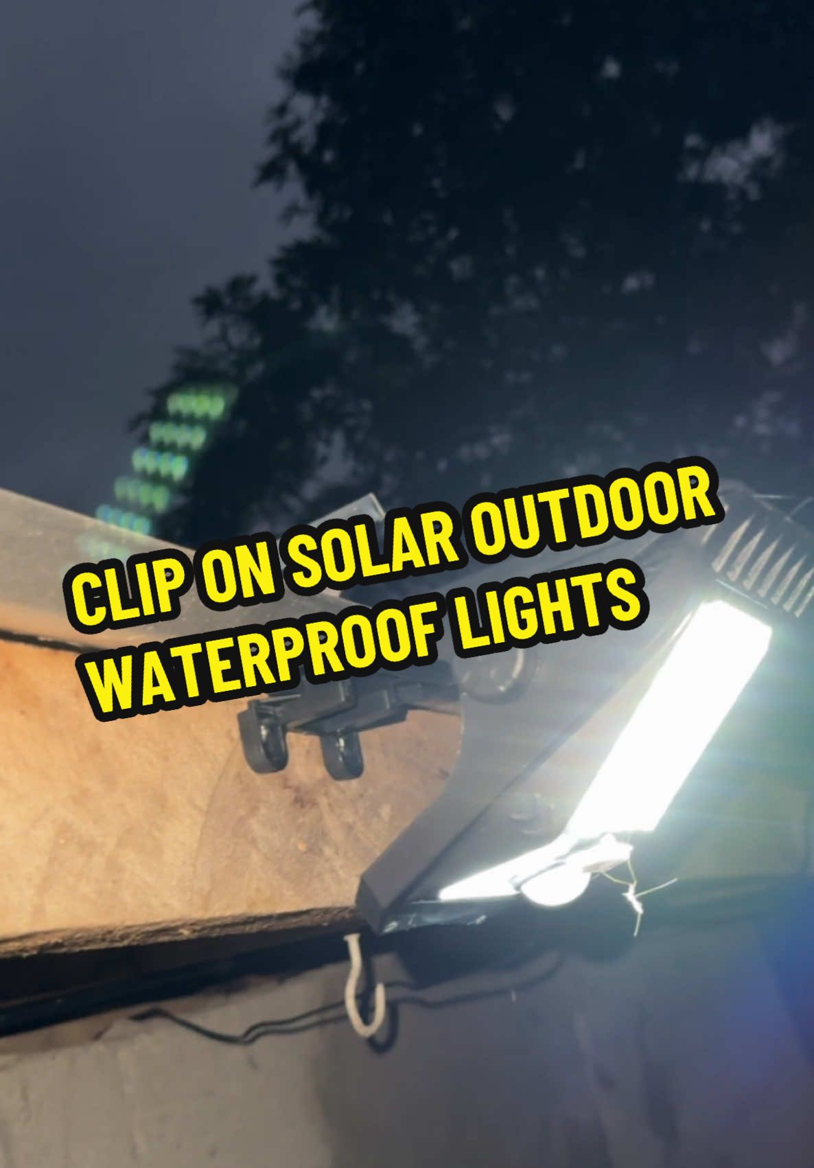 ANG LIIT PERO ANG LAKAS NG BUGA NG ILAW #solarlights #cliponlight #solarpanel #minisolarlights #waterprooflight #outdoorsolarlights #renewableenergy 