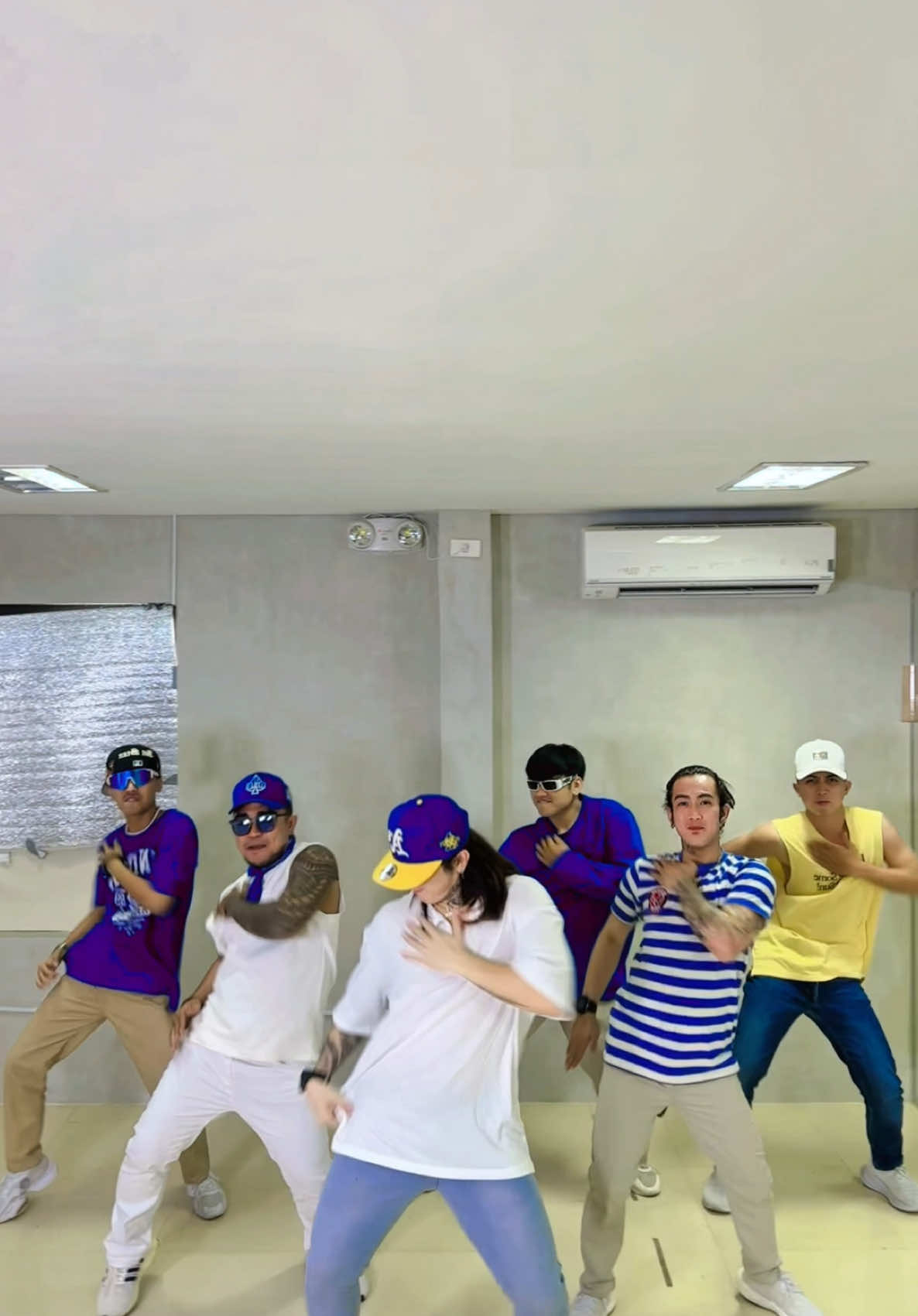 Cute nito friendz 😍 sabayan nyo kami❤️ #fyp #fypシ #fypシ゚ #fypシ゚viral #foryou #foryoupage #foryourpage #viral #trending #tiktok @Newfriendz_low @Jasper Quizon @notnot20 @Mojhamojha Tizon @Lincoln Pamintuan @Kram Anthony Flores @Obb 🇵🇭 