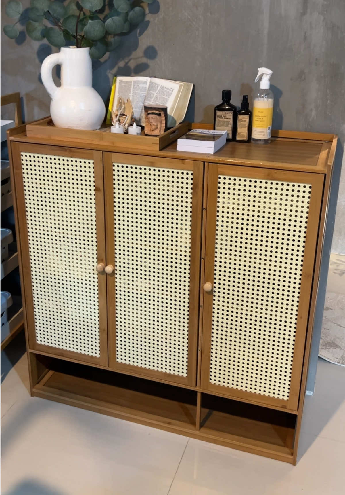 Super ganda!! Shoe Cabinet Wooden Door With Rattan door #shoescabinet #bamboocabinet #shoerack 