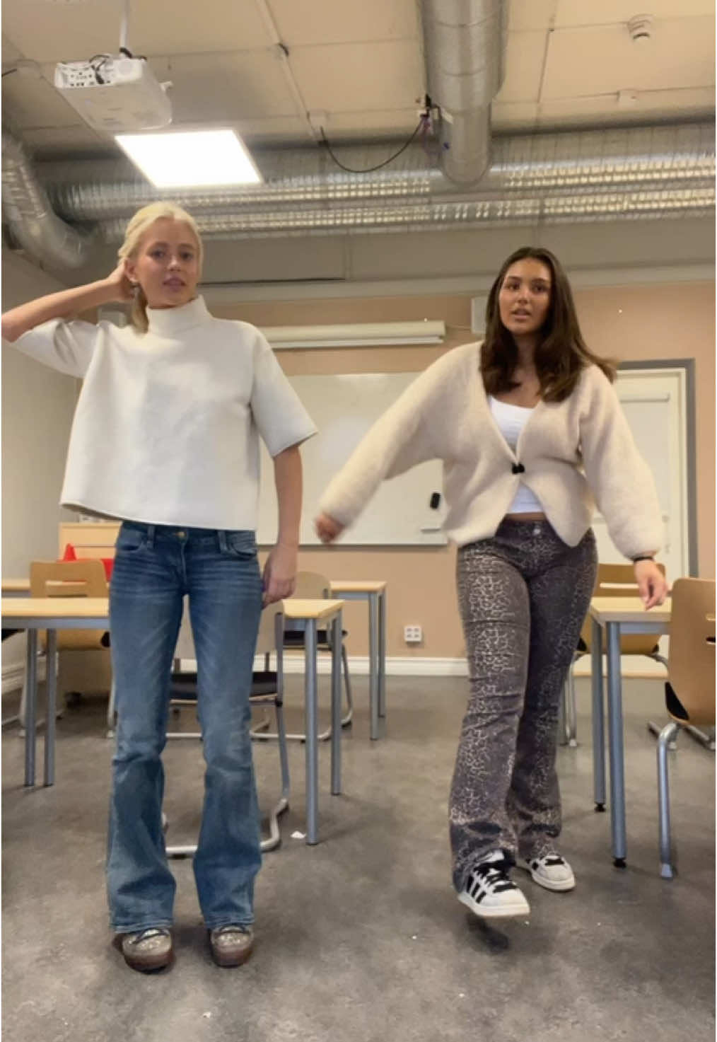 Dansedags @Ronja🪩 #föresandog #dance 