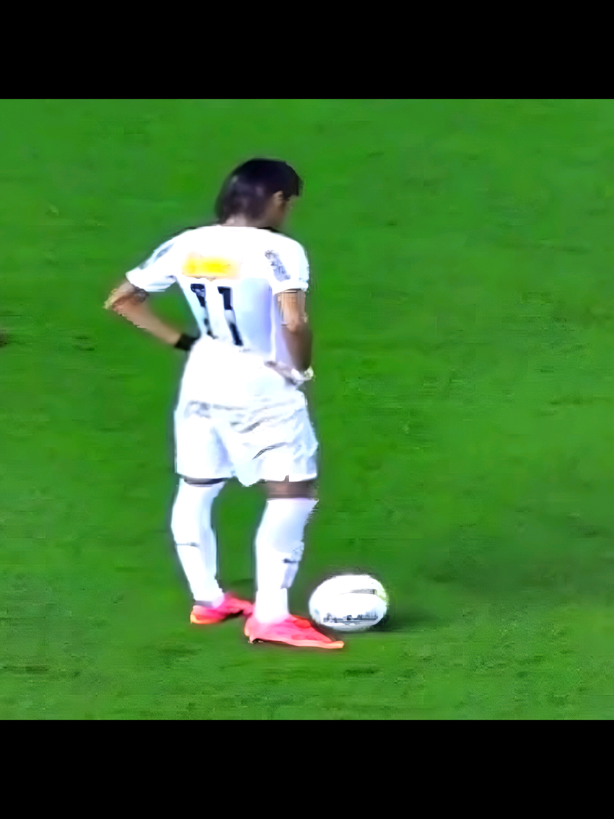 Young Neymar Skills 🤯