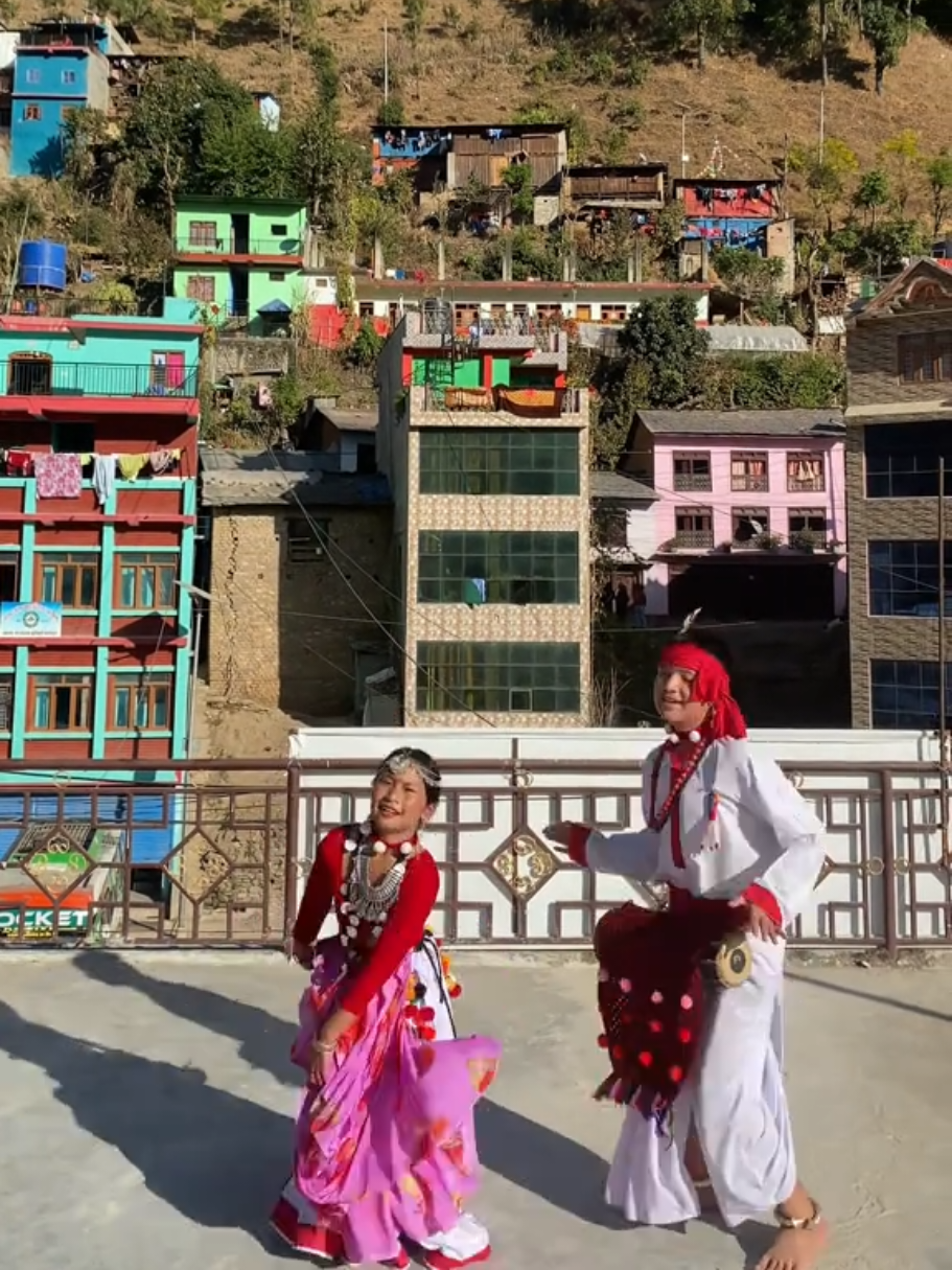tharu jhumra dance by these kids💗🫶🌷#fyp #culture #kids #dance #tharu 