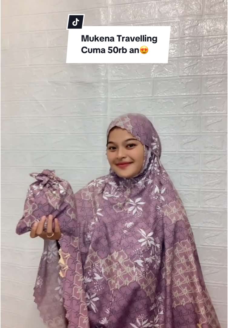 Mukena travelling cuma 50rb an😍buruan check out sekarang juga🤩#mukena #mukenahcantik #mukenatravel #mukenamurah #mukenamotif #mukenapremium #mukenadewasa #mukenaviral #mukena2in1 