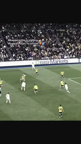 Mbappé passes for himself 🥵🥶 #mbappé #viraliza #realmadrid #prime #foryoupage #viral_video #footballtiktok #vues #viral #edit #pourtoii 
