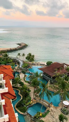 Looking for a relaxing holiday in Bali? Add Hilton Bali Resort in Nusa Dua to your itineary 🏝️ #bali #indonesia #nusadua #beach #travel #relaxing #holiday 