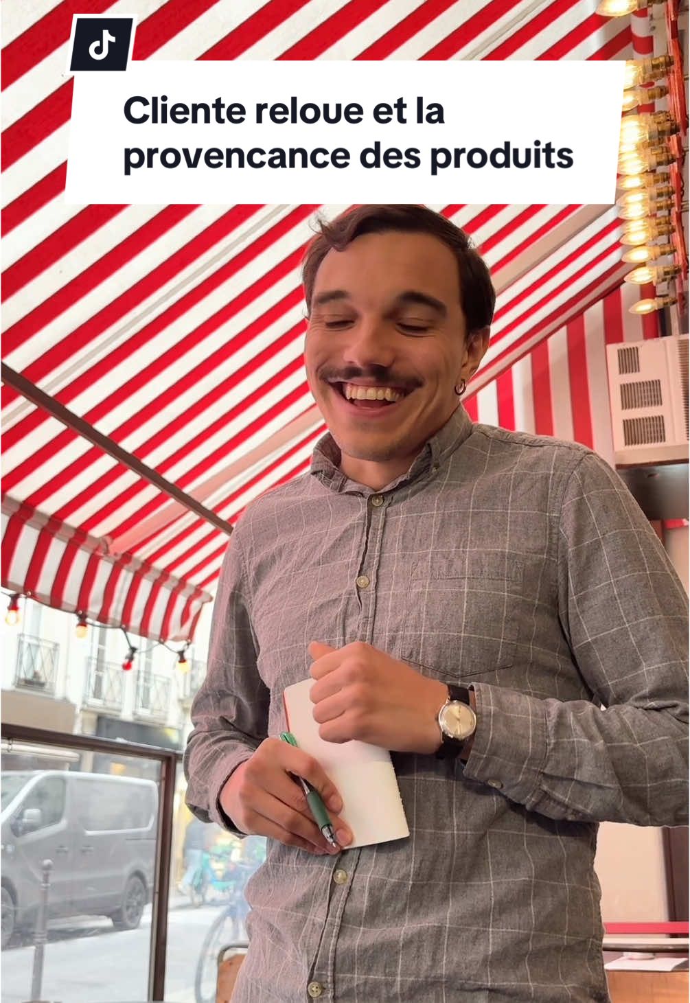 D’où vient le pavé collé à mon visage? 😤 #restaurant #service #paris #karen #client #restauration #humour 