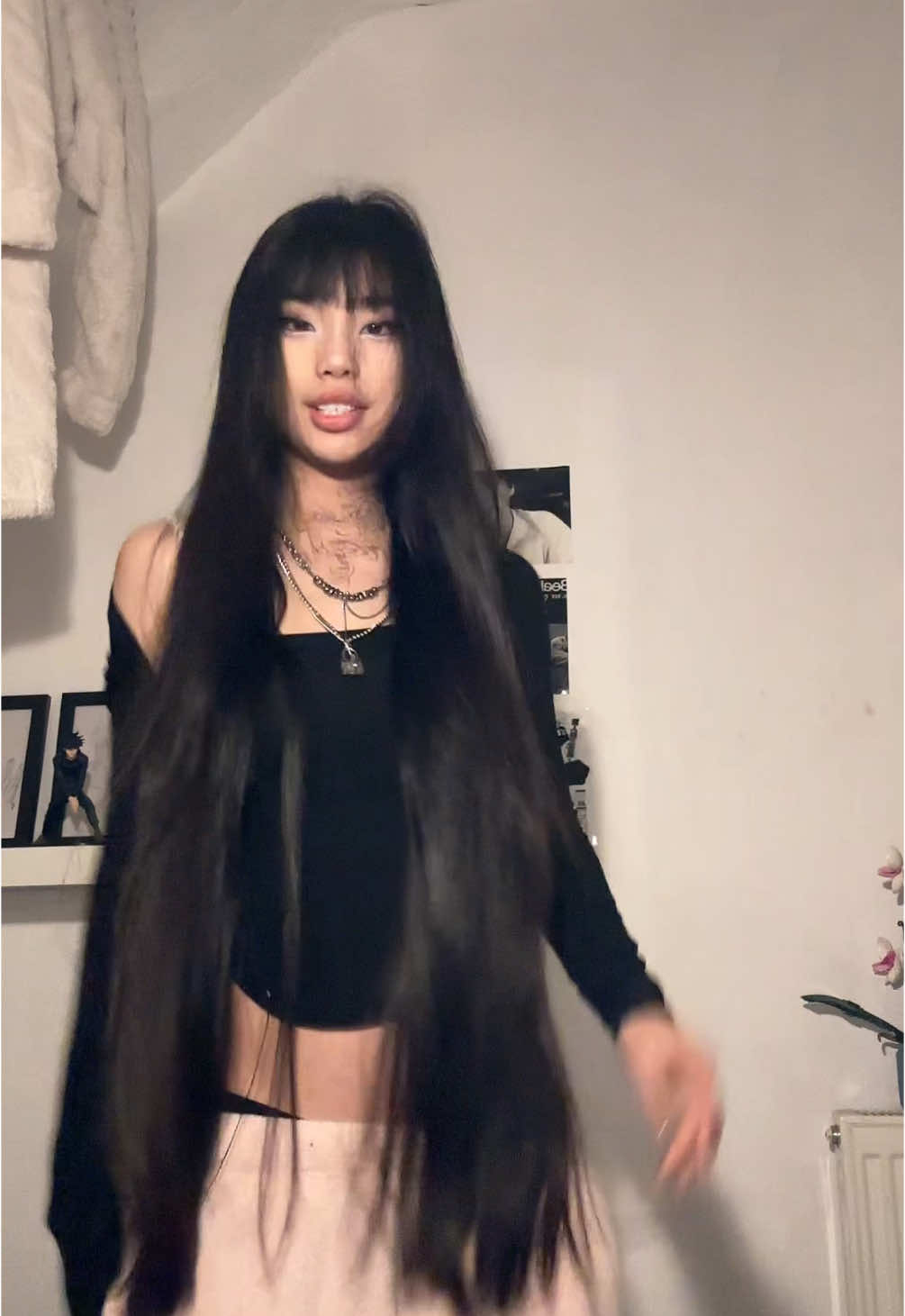 ugh mocks are coming up #xuhong #xuhongtiktok #tiktok #dance #dancing #trend #trending #dance challenge #dancetutorial #asian #asiangirl #chinese #wasian #viral #blowup #blowup? #blowthisup #fyp #foryou #foryoupage #forupage #like #follow #share #comment #3 