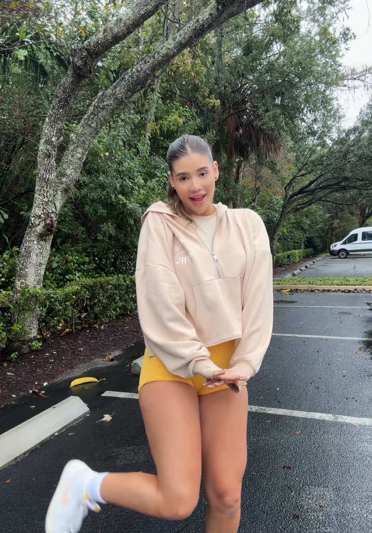 Can somebody teach me this dance 🥲💀 #gaspetal #foryoupage #viral #dance 