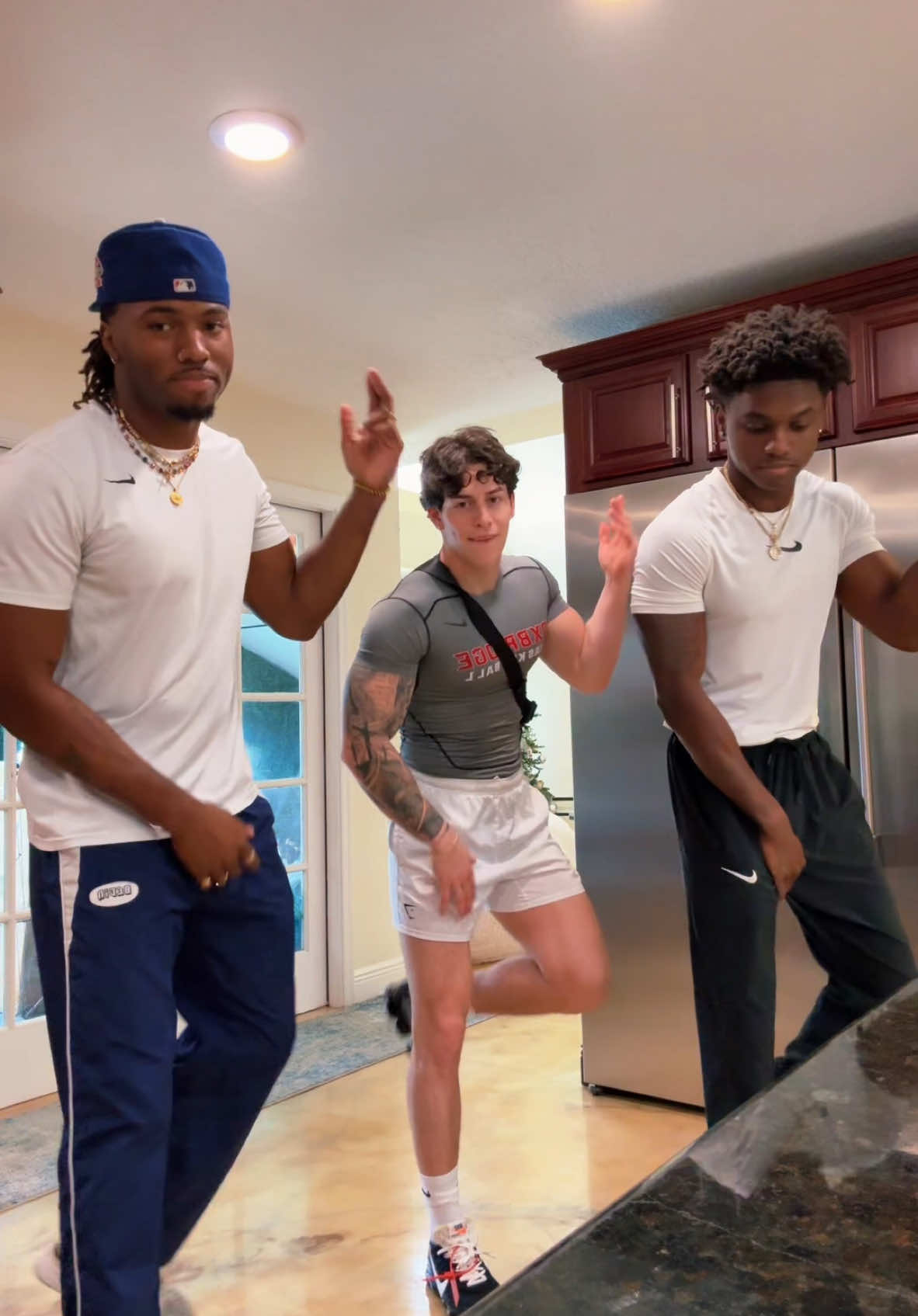 MLK Died for this 🫱🏼‍🫲🏾🕊️ @Key @Chiefa 🍀 #dyp #foryoupage #MLKDay #martinlutherking #dance #relatable #trending #viral 