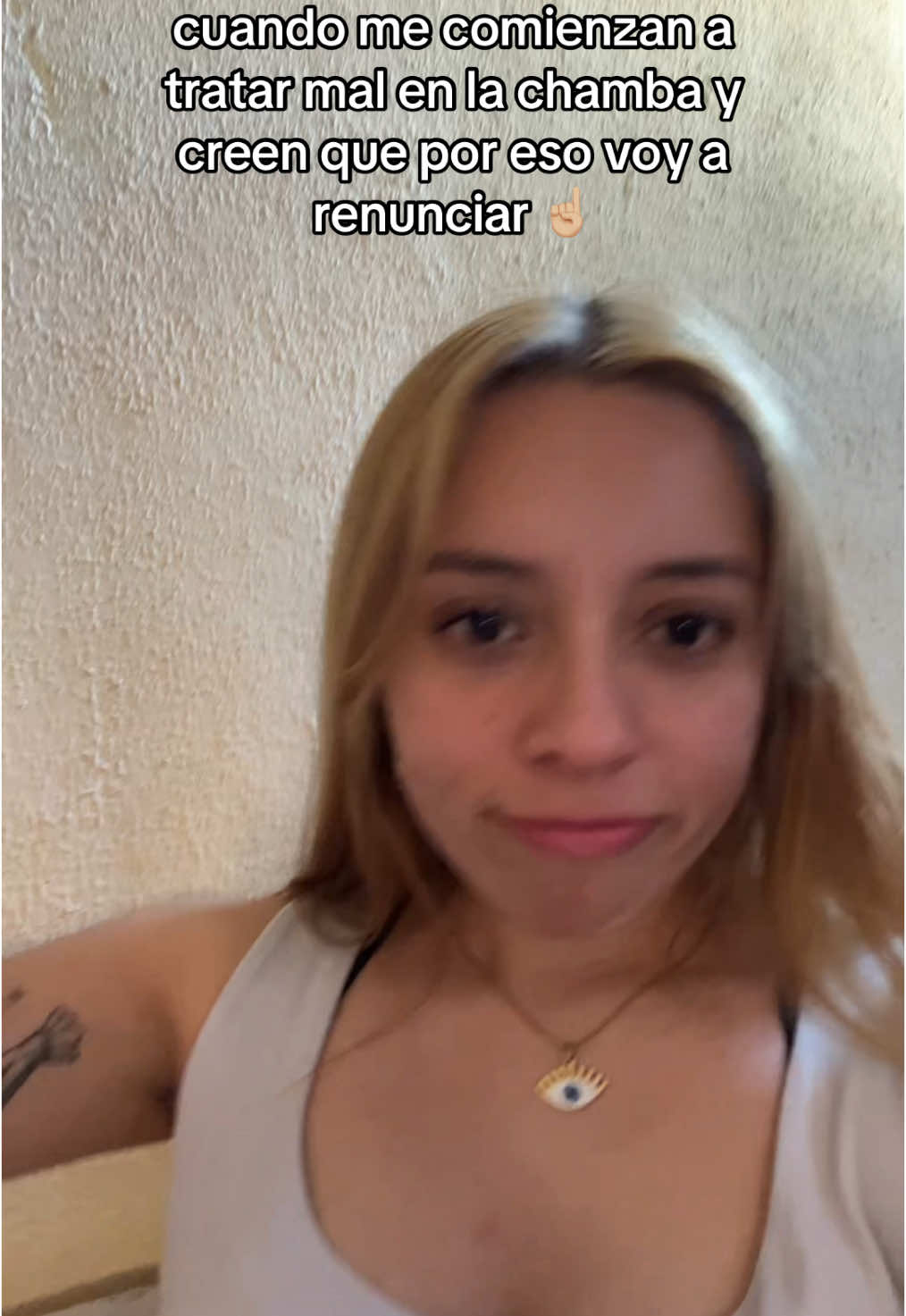 uyyy no bb yo indirectas no entiendo 💋 me corren o me aguantan 