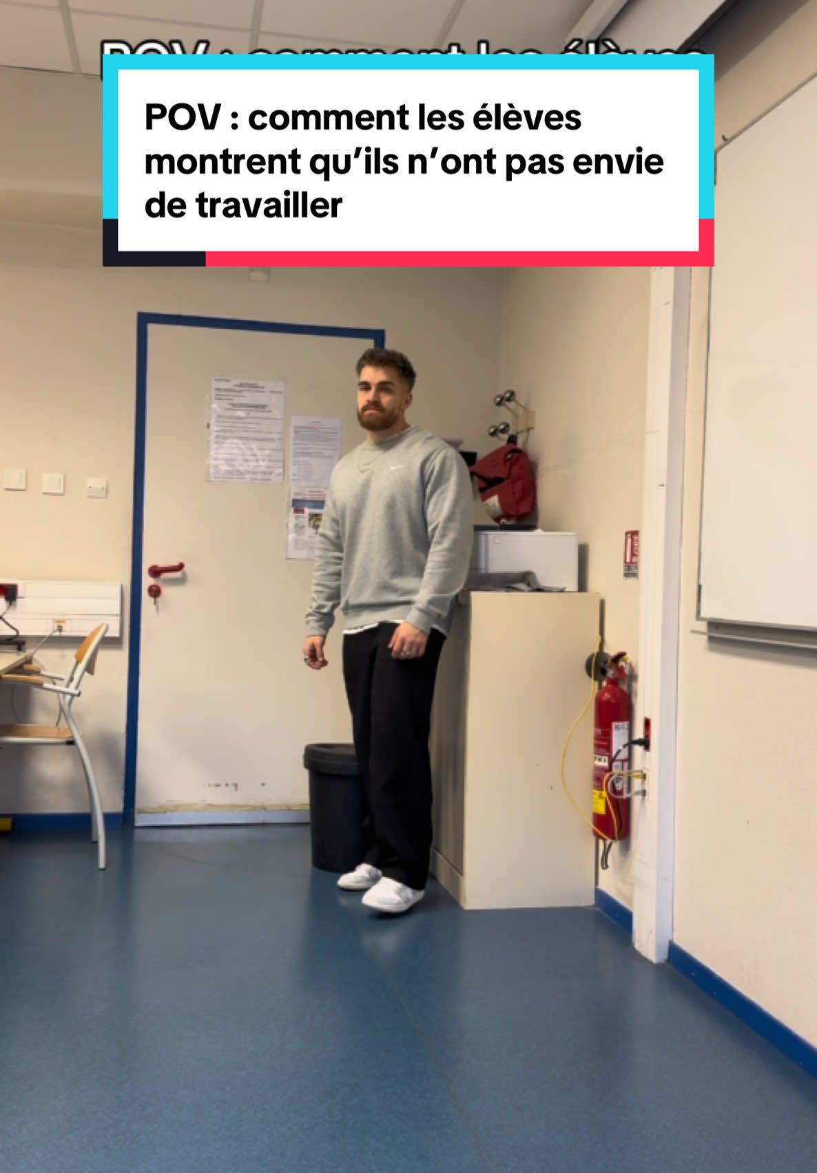 Alors tu te reconnais ? 😂  #prof #professeur #eleve #lycee #college #pourtoi #humour #fyp #fun #eleves #maths 
