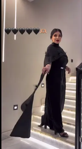 #اكسبلورexplore #explore #follow #foryou #dress #jumpsuit #styling #fashion #تصوير #مودل_الرياض #saudi_model #مودل_السعودية #مودل_نور 