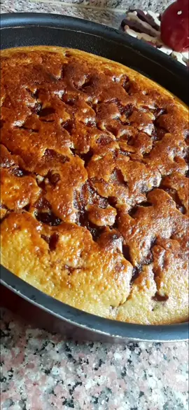 #كيكة_التفاح_والقرفة #كيكة_التفاح #كيك #تفاح #قرفة #cinammon #applecake #fyp #trending #trend #coffee #حلا_سريع 🍎☕ المقادير خليط التفاح والقرفة : نصف كوب سكر ٣ تفاح أصفر مقشر مقطع معلقتين طعام سكر معلقة طعام قرفة مكعب سكر كبير 