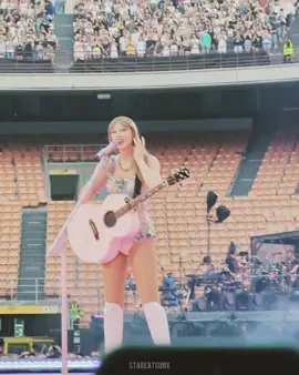 Milan n1 and n2 you will be always famous  🏷️ do i crediti a coloro che vedono il proprio video in questo edit! #erastour #TSTheErasTour #foruyou #fyp #perte #taylorswifterastour #milano 