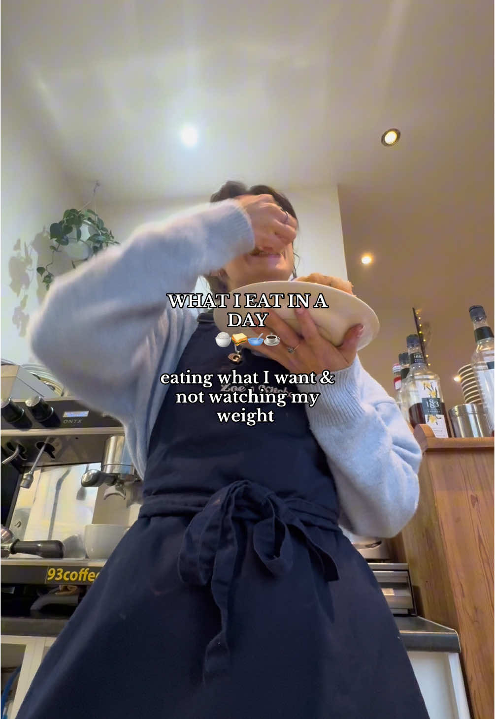 a very beige day of eating! don’t judge me pls 😭🤣 #wieiad #whatieat #whatieatinaday #FoodTok #minivlog #fyp