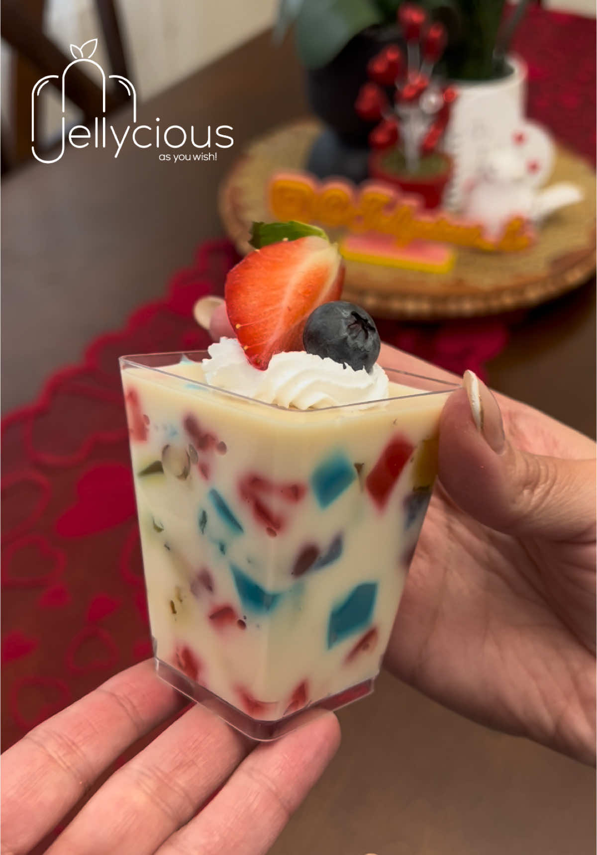Vasitos de 5oz para mini postres 🤩 #jellycious_tx #jellycious #gelatina #jello #minipostres #postresfaciles #minigelatinas #vasitosparapostres 