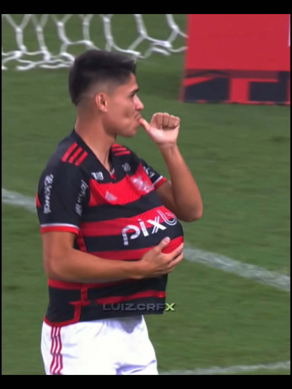 LUIZ ARAÚJO, O HOMEM DOS GOLAÇOS! 🔥🥶🤯 #flamengo #luizaraujo #skills #fyp  #palmeiras #edit 