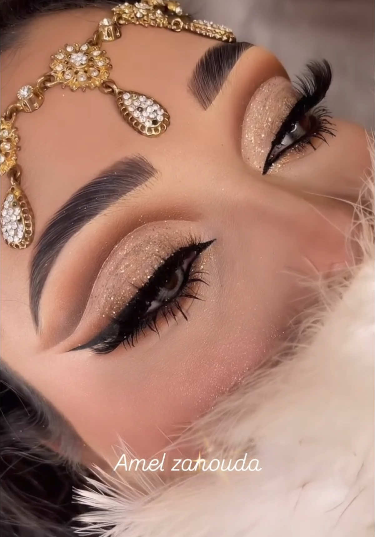 صنع بكل حب 🥰♥️ By Amel zanouda 💄 0773205856📲 #explore #makeupartist #beauty #makeup #model #braids #صالون #coiffure #coiffure #الشعب_الصيني_ماله_حل😂😂 #bride 