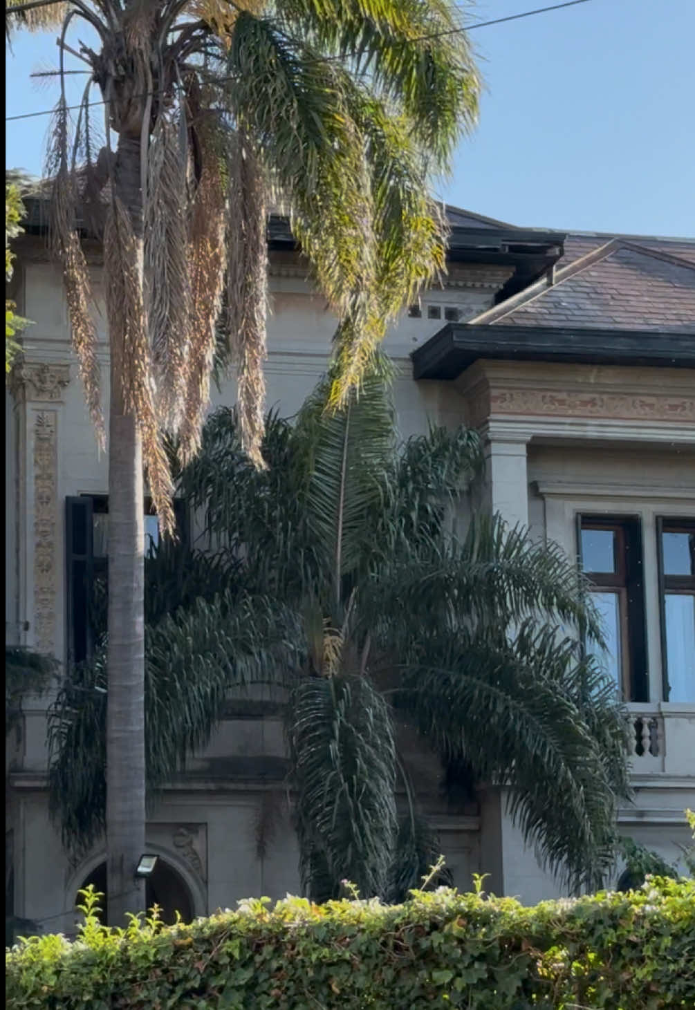 aaaamo romantizar mis caminatas por acá 🤍 #argentina #buenosaires #conurbano #conurbanobonaerense #lomasdezamora #temperley #barrioingles #pov #fy #fyp #parati 