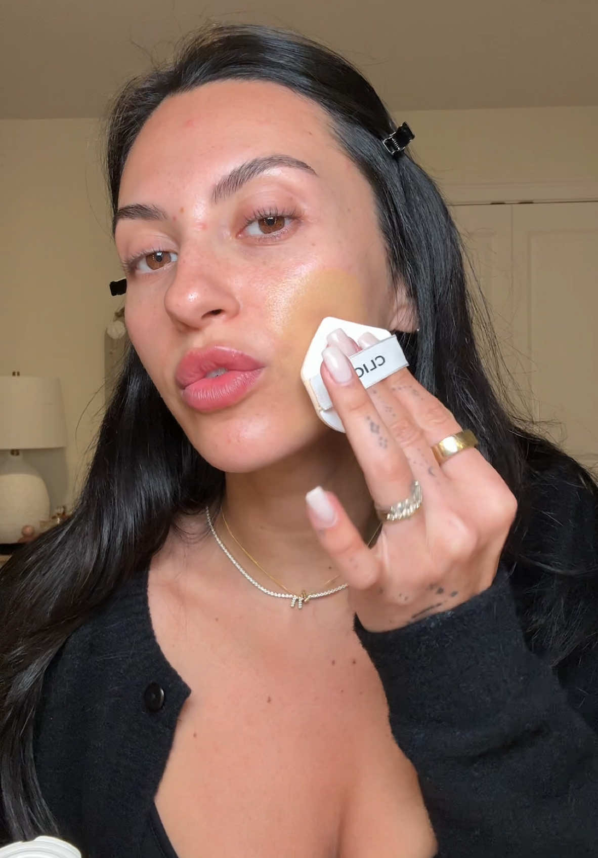 I love a cushion foundation!! 20 shades released today (Jan 20th) #cliopartner #cliokillcover