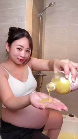 Mẹ bầu và mẹ bỉm sợ lạnh nhớ sắm ngay em cốt gừng - mùi già Điền Kim này để tắm và ngâm chân cho cả gia đình nha. Em dùng xong ngủ nhon và sâu giấc lắm ạ #cotgung #cotgungtram #cotgungtramtra #cotgungtramkhuynhdiep #ngamchannuocgung #nuoccotgung #matongdiemkim #diemkim 