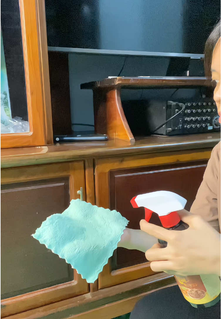 Nước lau bàn thờ, tẩy rữa các bề mặt men, sứ, gỗ, kính #nuoclaubantho #laubantho #laudonbantho#vest2025#tet2025om95  @Trinh Móm  @Trinh Móm  @Trinh Móm 