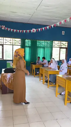 Proses Mengajar Belajar didalam kelas #fyppppppppppppppppppppppp #pelajarpancasila #disdiksulsel #cabdiswilxii #anaksma #2025 #7kebiasaananakindonesiahhebat #programmakansianggratis 