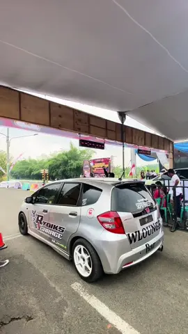 Ojo kuminter, mundak keblinger. 