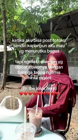 ku pikir ga pernah dipublish karna mau stay private, tapi ternyata emang ga pantes untuk dipamerin, emng aku sejelek itu ya? aku aib? trs apa lagi? #4u #zxycba #masukberandamuu #4upage #fypage 