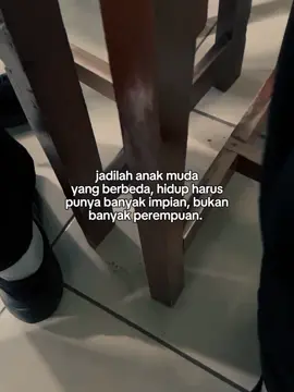 cukup diam dan hajar dunia a mu #viral #fyp24jam #tiktokpelitfyp #brandatiktok #katakata #motivation #anakmuda