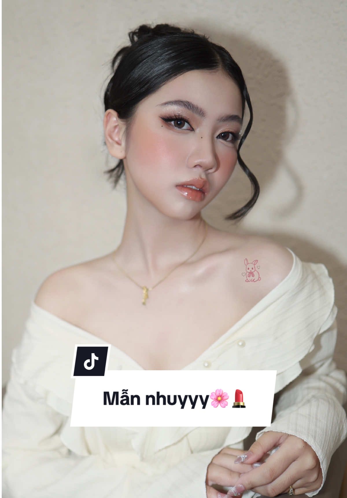 Nét đẹp trời bannnn #xuhuong #makeupartist #makeupchallenge #makeupnews #makeuptips #celnguyen #hiwonacademy 