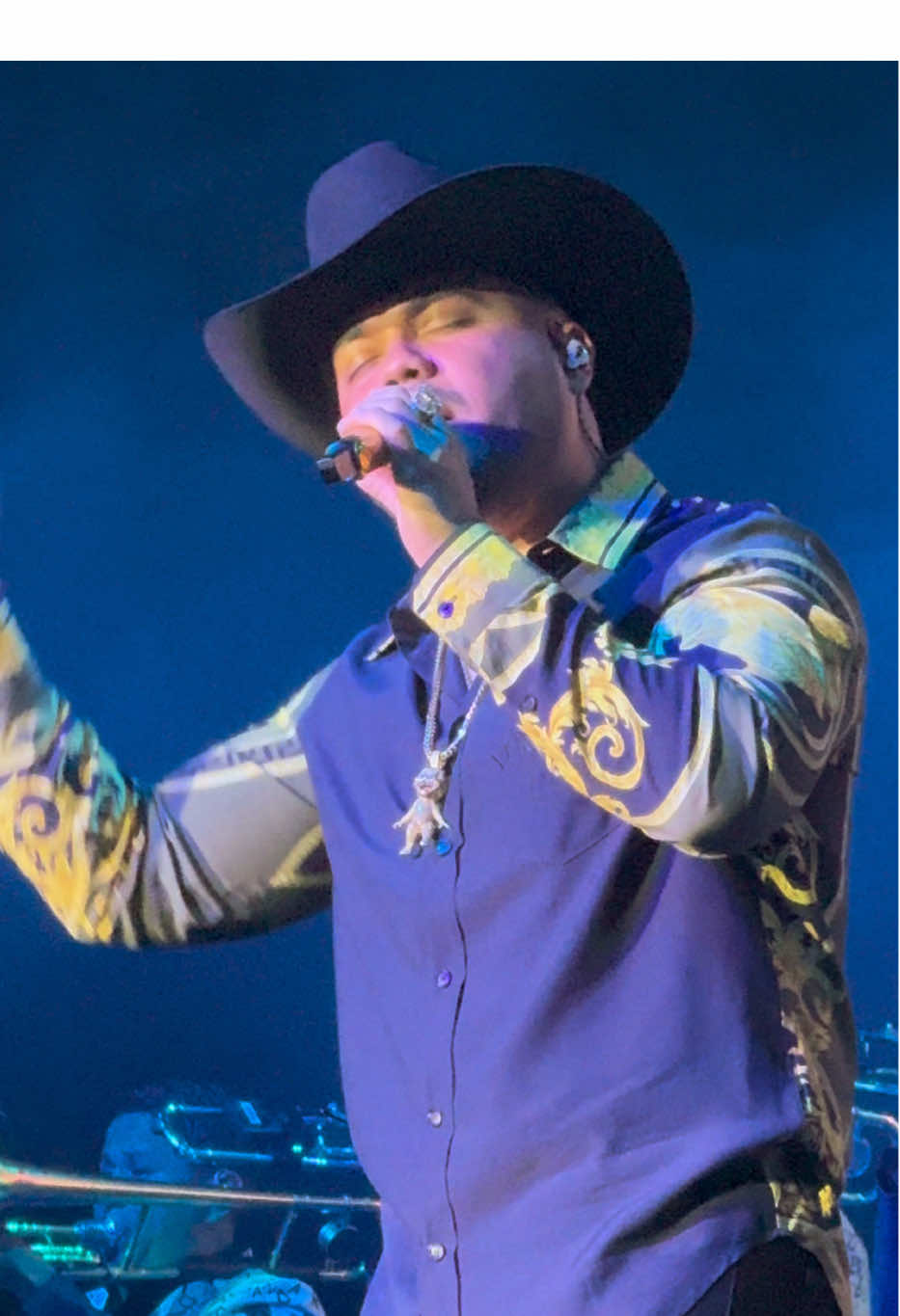 Te felicito 👌🏼🍺  #tefelicito #gerardocoronel #eljerry #gerardocoroneleljerry🎤🎼 #lasvegas #fyp #paratii #mexicantiktok #latinostiktok 
