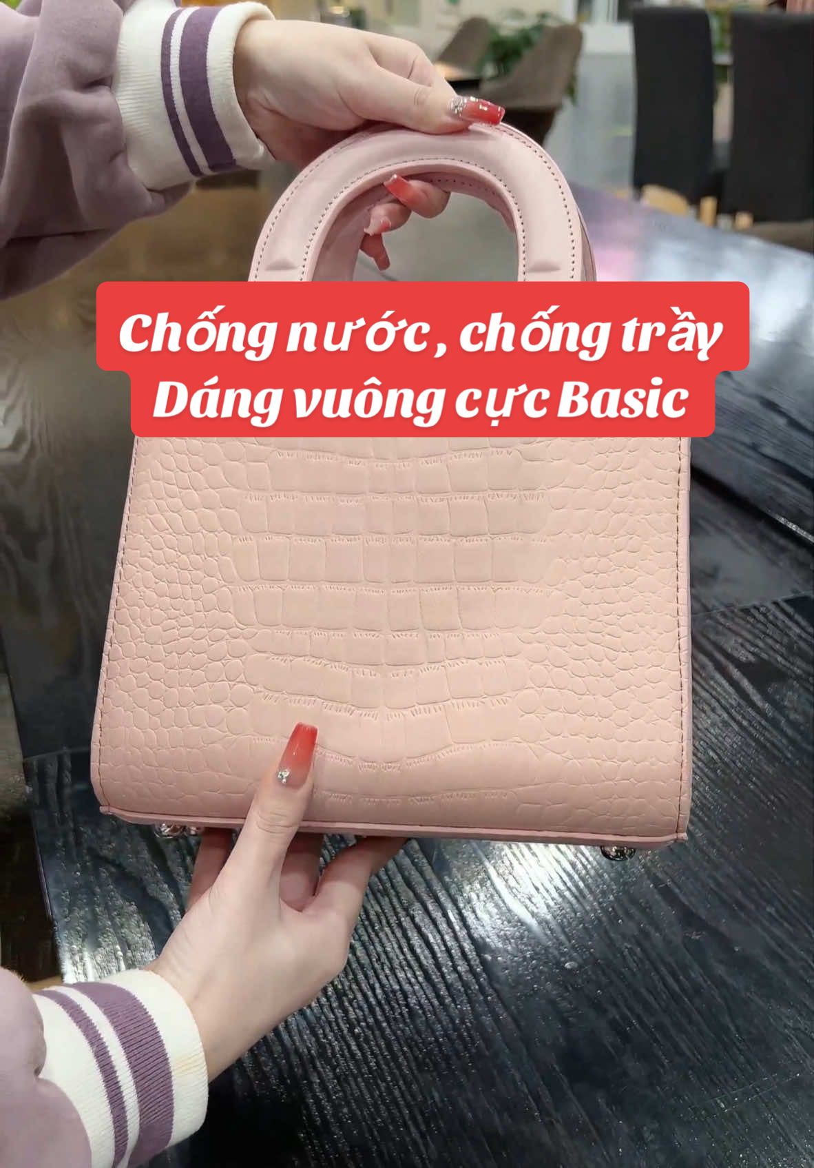 Tết này không quất ngay 1 em thì thật là có lỗi với những bộ quần áo đã chuẩn bị.       #tiepthilienket #oanhne88 #tiktok #xaykenhtiktok #Bagin 