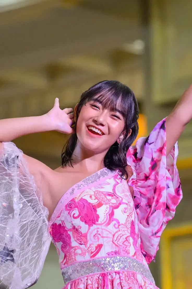 si maniss #freyaajkt48 #fyppppppppppppppppppppppp yang req entar ntar ya #wotajkt48 