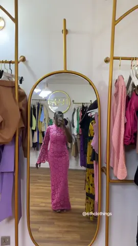 Outfit available in colors #fashiontiktok #trendingvideo #foryouu #viral_video #fashindesigner #abuja 