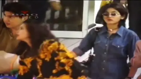 Outfit nya teteh keren ya🥰 #nikeardilla #style #90s #90an #memories #nostalgia #fyp #fypdong 