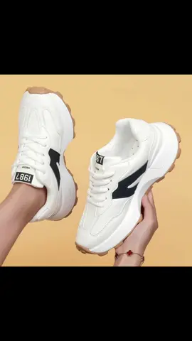 So so so comfortable!🥹😻#womensneakers #sneakers #leveshoes #winterbreak #  #fyp #foryoupage #foryoupage❤️❤️ #tiktokshop #vira #tiktokshopblackfriday #tiktokshopbermonday #spotlightfinds #tiktokshoplastchance #tiktokshopnewyearnewaura #tiktokshopjumpstarsale 