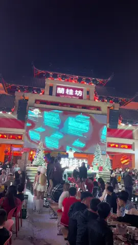 Cảm ơn mọi người thời gian qua đã đặt bàn qua em ❤️ #lanquephuong #xuhuong #viral #fyp 