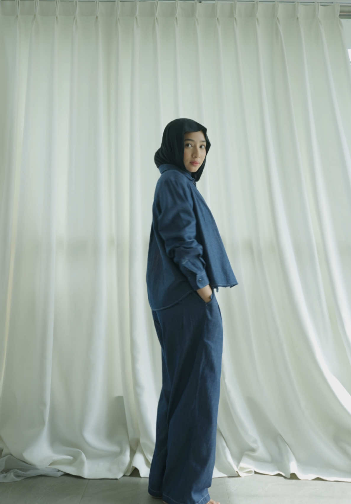 Another #getreadywithme ihiiiy❣️ Lagi kecintaan pakai perona bibir dari Timephoria yang shades Enigma ini😚🍒