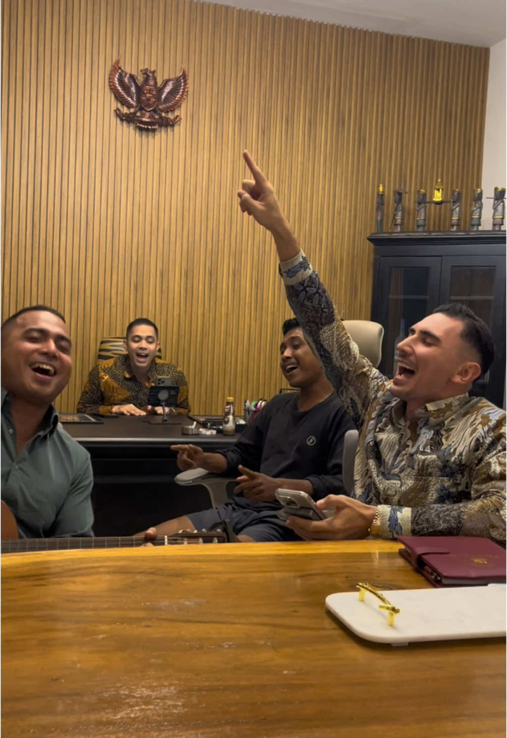 Klo sudh kumpul sama sodara ya begini smpe lupa lirik 🥹🤣
