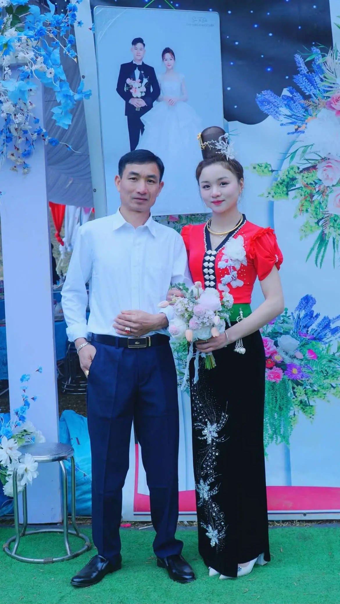 Thương bố mẹ của con lắm🥹☺️ Để  trả công sinh thành này bao nhiêu cho đủ😞