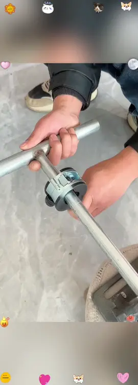 A pipe cutting tool that doesn't need to be changed. With this ratchet cutter, it is very convenient to cut copper and iron pipes #hardwaretools #ratchetcutters #cutters #practicaltools #TikTokShopLastChance #TikTokShopNewYearNewAura #spotlightfinds 
