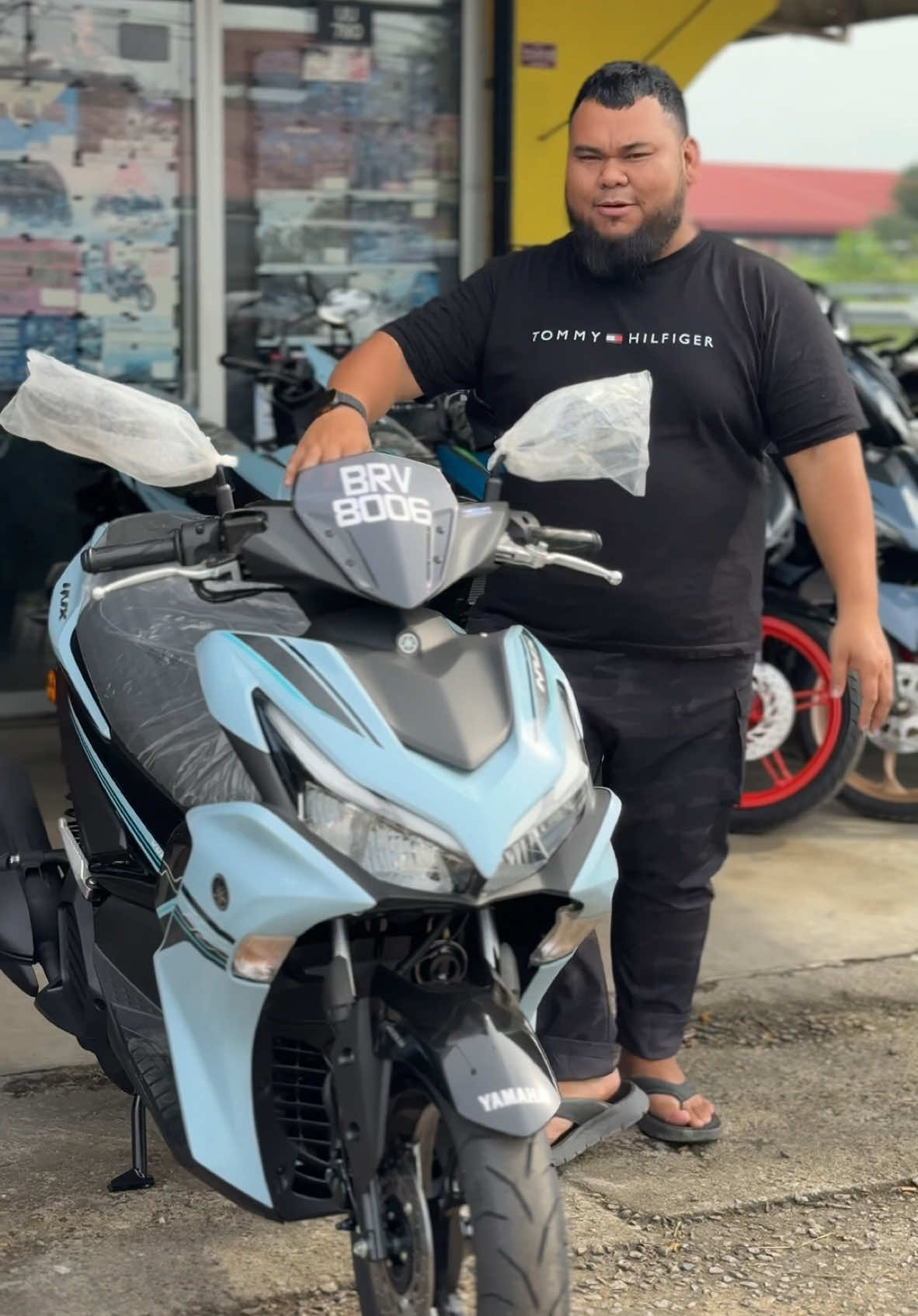 korang suka moto apa gais..coment boleh kita beli utk korang sewa ..review moto sewa kelantan..yang berminat boleh click link di bio.. #CapCut #fypシツ #fypシ #fypdongggggggg #asmr #alieffirfan #aiteamnewgen2025 #naskencoffe #pokjackvintageempire #visitmalaysia2026 #cuticutimalaysia #sewamotor #motorsewa #aiteamnewgeneration2025 @