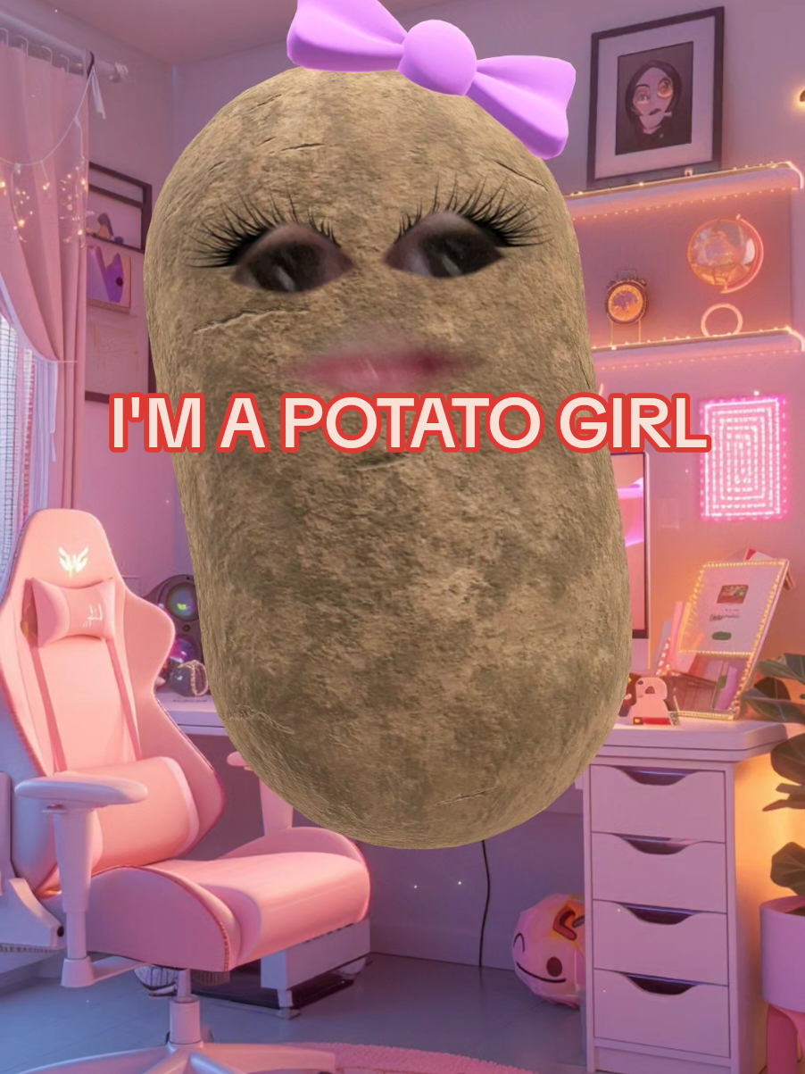 I'm just a potato girl, what can I say 🤣 #homebody #homebodylife #momlife #fyp #cozyathome 