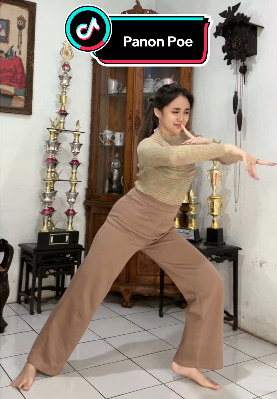 Teu emut dahar, emutna ka anjeun #poe #cicigeol #pandaganjaya #tari 