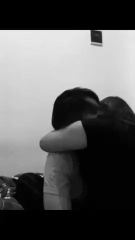 cerita sambil dinasehatin lalu hug hug gemes🦋🌸💟 #wlw 
