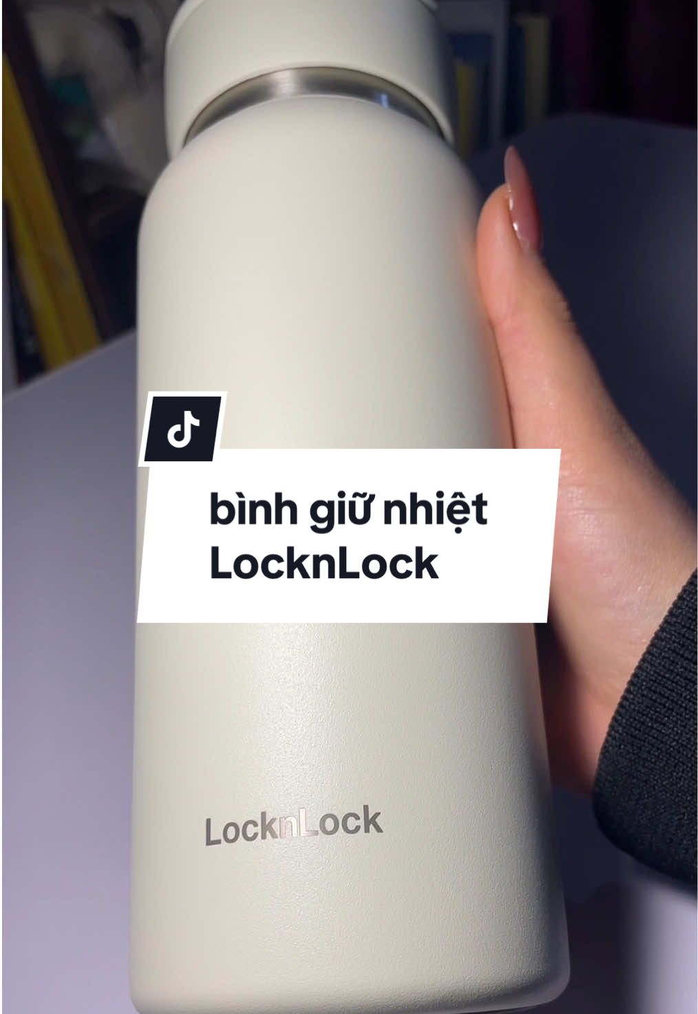 bình giữ nhiệt của #locknlock giá hơi cao xíu nma siêu chất lượng <33 giữ nhiệt được khá lâu luôn, mà cái tiếng mở nắp hơi ồn xíuu =)) #lockandlock #locknlockvietnam #binhnuocgiunhiet #binhgiunhiet #xh #xuhuong #xuhuongtiktok #xuhuongtiktokk #fpy #fypシ #xuhuongtiktoknam2025 #xuhuong2025 #unboxing 