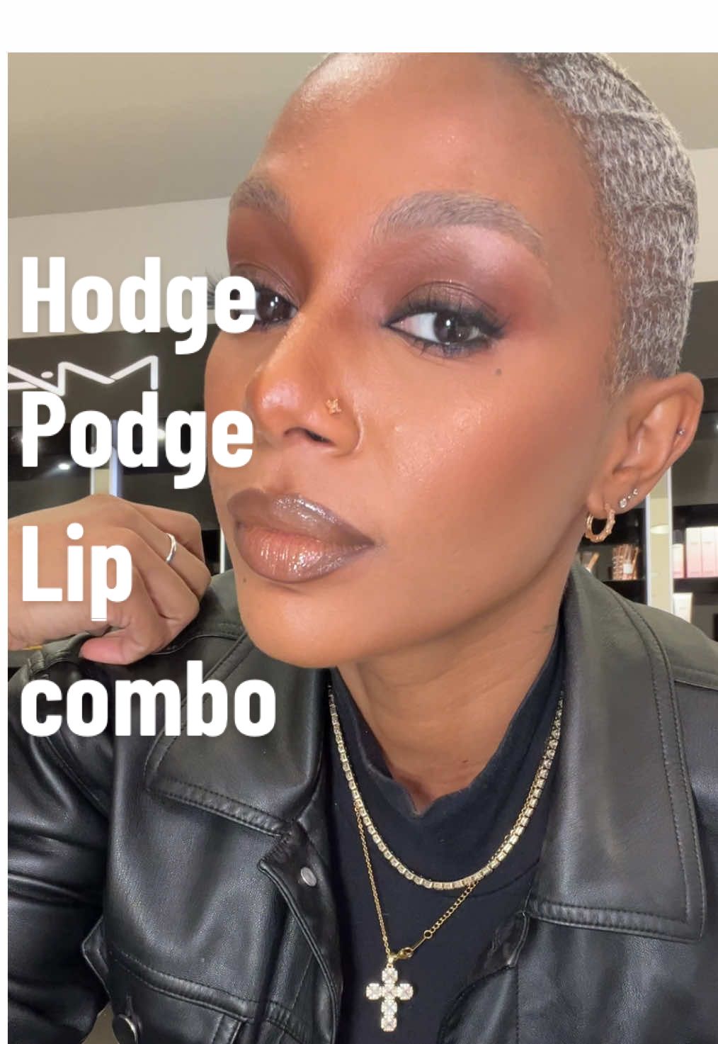 I hope we’ve all recovered from the “ban” cuz now WE’RE BACK #MACNudes 🤎 @maccosmetics @MAC Cosmetics USA  . . #makeupfyp #maclipstick #macgirl #maccosmetics #lipstickforbrownskin #browngirlfriendly #90slipcombo #browngirlmakeup 